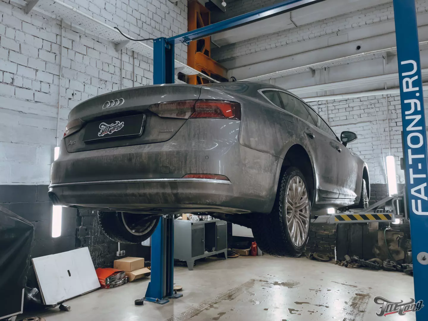 Замена тормозных колодок на Audi A5
